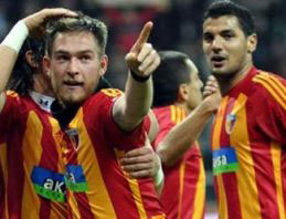 Kayserispor son dakikalarda güldü!