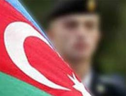 Acemi asker kıdemli erlere ateş açtı!