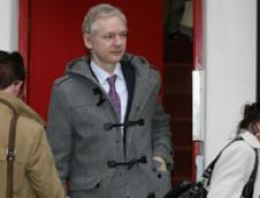Assange İsveç'e iade edilecek mi?