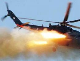 Para taşıyan helikoptere saldırı: 6 ölü