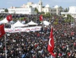 Tunus devrimi gasp mı edildi?