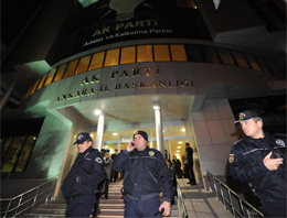 AK parti binasına Ergenekon baskını!