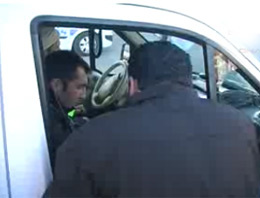 Tam yeşille sarının ortasında geçtim