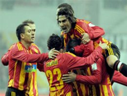 Tarzanlar Kayseri'yi evinde avladı!